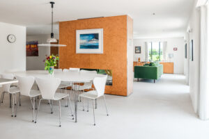 is microcement good for underfloor heating