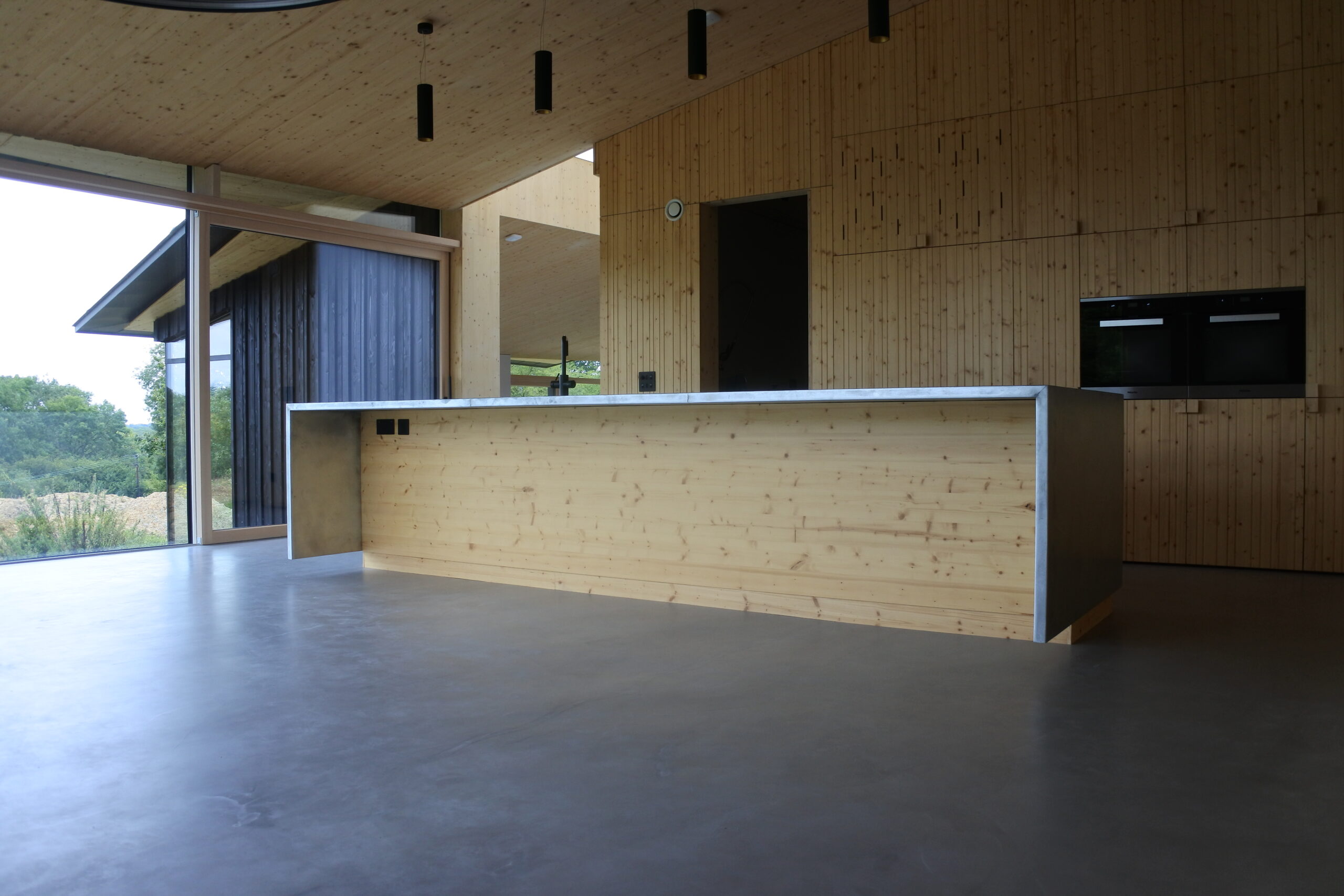 Microcement underfloor heating
